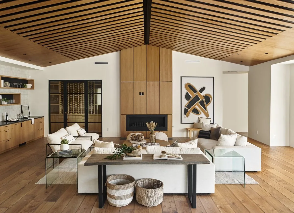 Great room with wood slat ceiling, remodeled by FHR Construction in Scottsdale